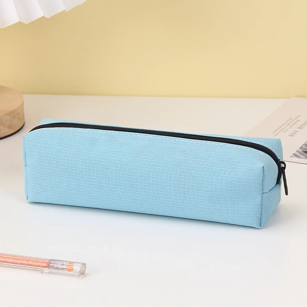 Trousse Unicolore à Fermeture Éclair – Grande Capacité | Style Simple et Élégant | Fournitures Scolaires & Trousse de Maquillage