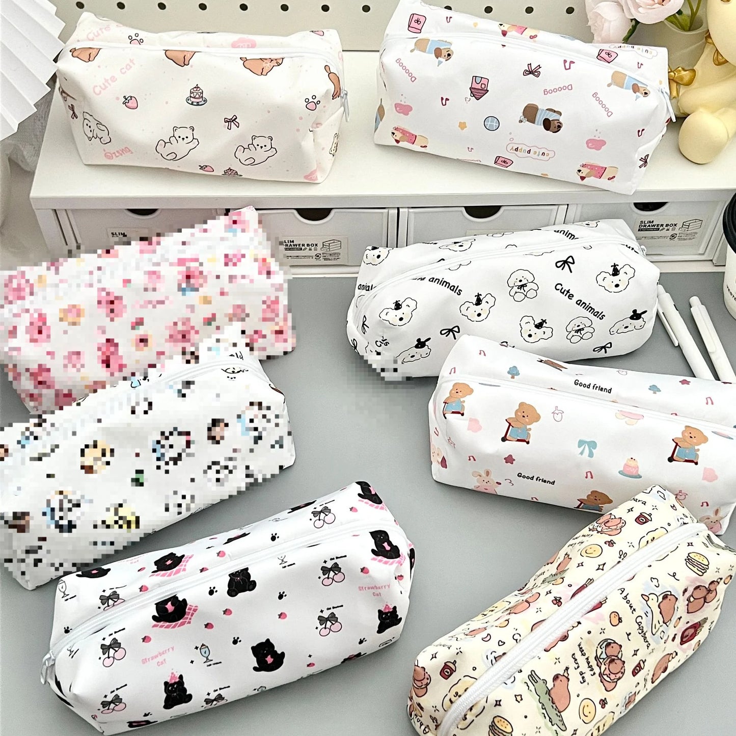 Trousse Coréenne Simple et Mignonne – Motifs Animaux Cartoon | Organiseur Portable pour Fournitures Scolaires et Maquillage