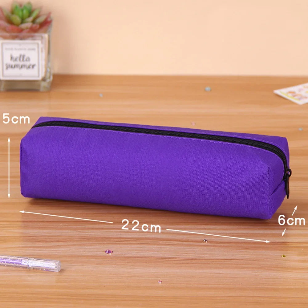 Trousse Unicolore à Fermeture Éclair – Grande Capacité | Style Simple et Élégant | Fournitures Scolaires & Trousse de Maquillage