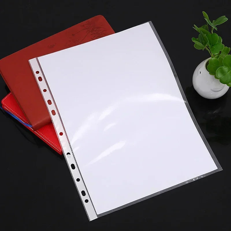 Protège-Documents A4 Transparent – Lot de 100 Pièces | 11 Trous | Pochettes Plastique pour Classeur